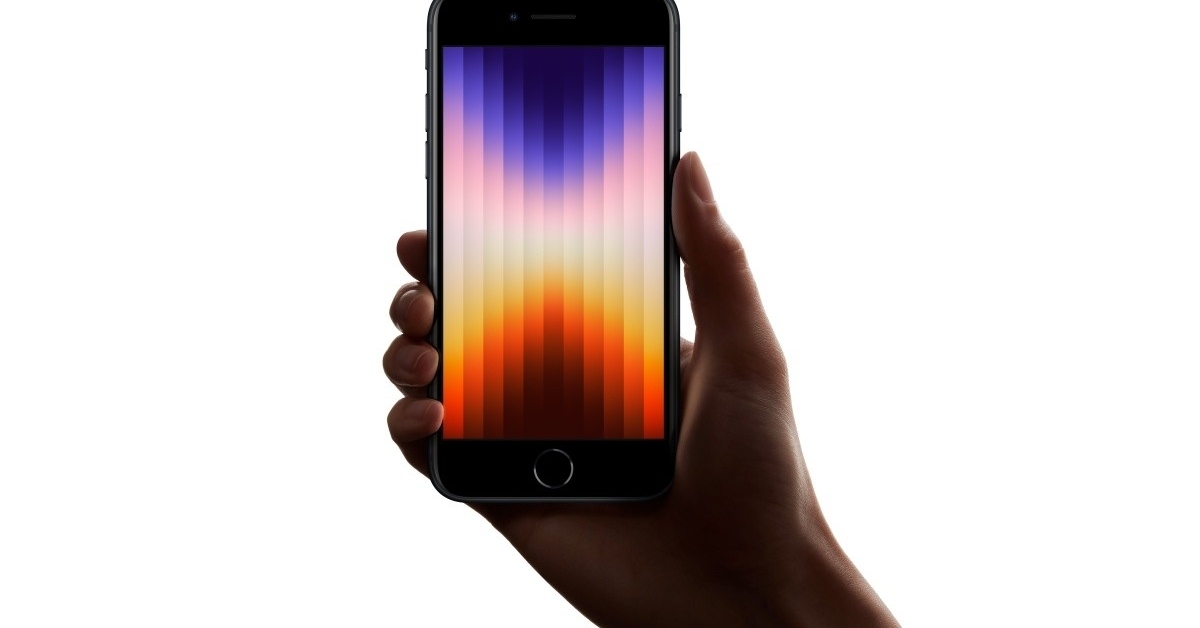 Apple เริ่มวางจำหน่าย iPhone SE 2022 ในตลาดสำคัญๆ ของโลกแล้ว แต่ไม่มีไทยนะจ๊ะ